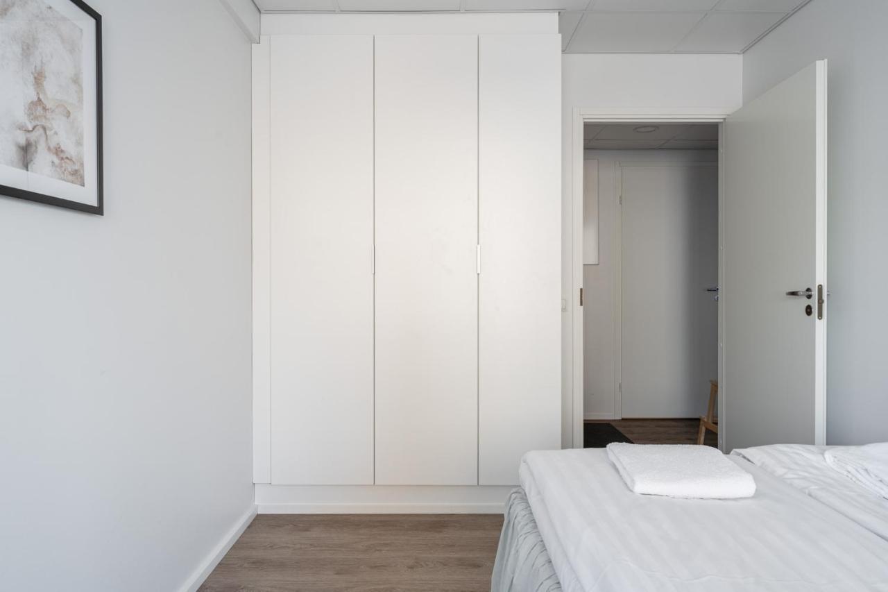 Modern 2Br Apartment With Balcony & Central Location - Hosted By 2Ndhomes Tampere Extérieur photo